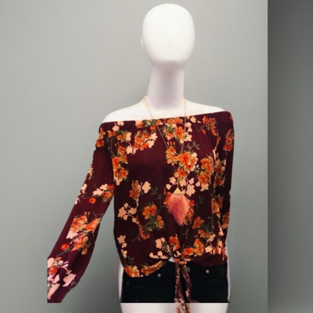 Off shoulder womens top - Picture 3 of 3